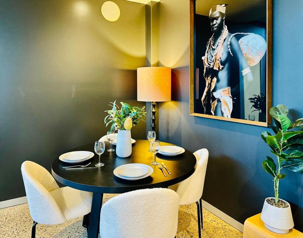 Cozy 2 Bedroom Home In Essendon Cafes, Tram & Shops Nearby - Melbourne, Melbourne